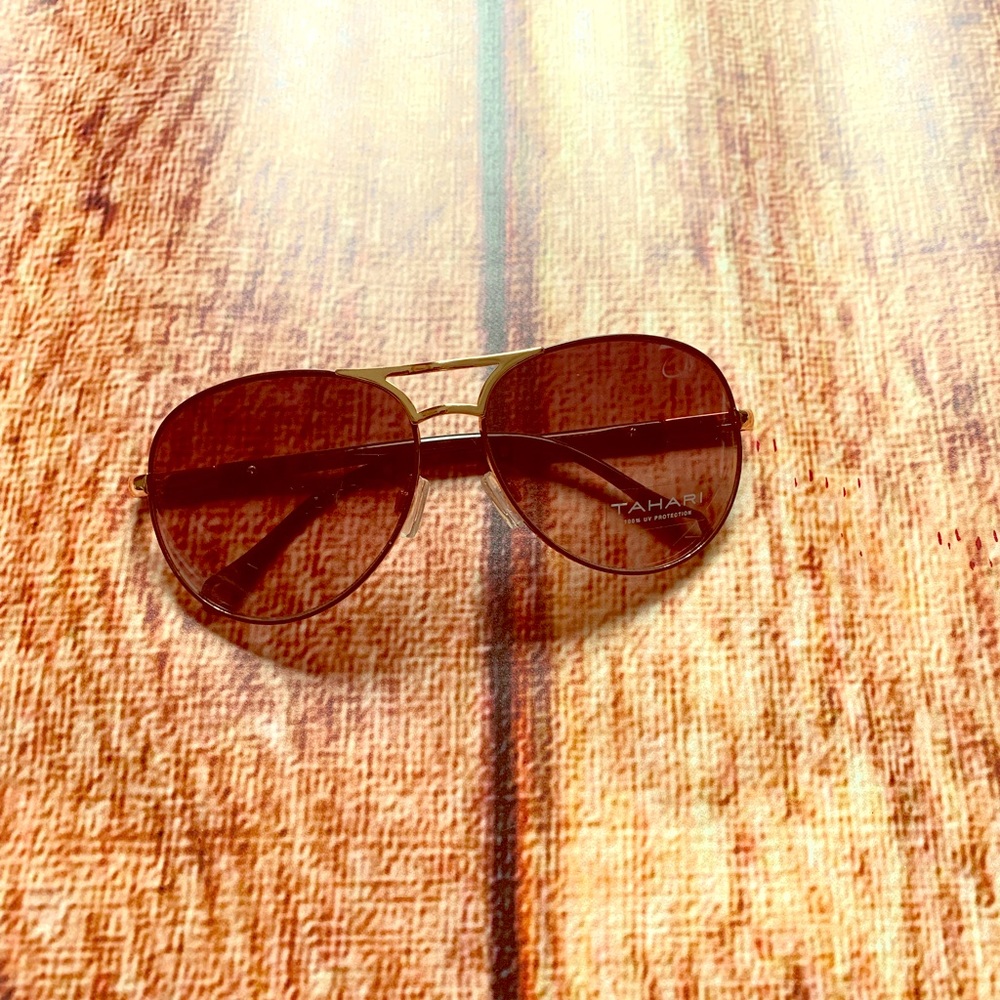 Tahari Metal Aviator Sunglasses